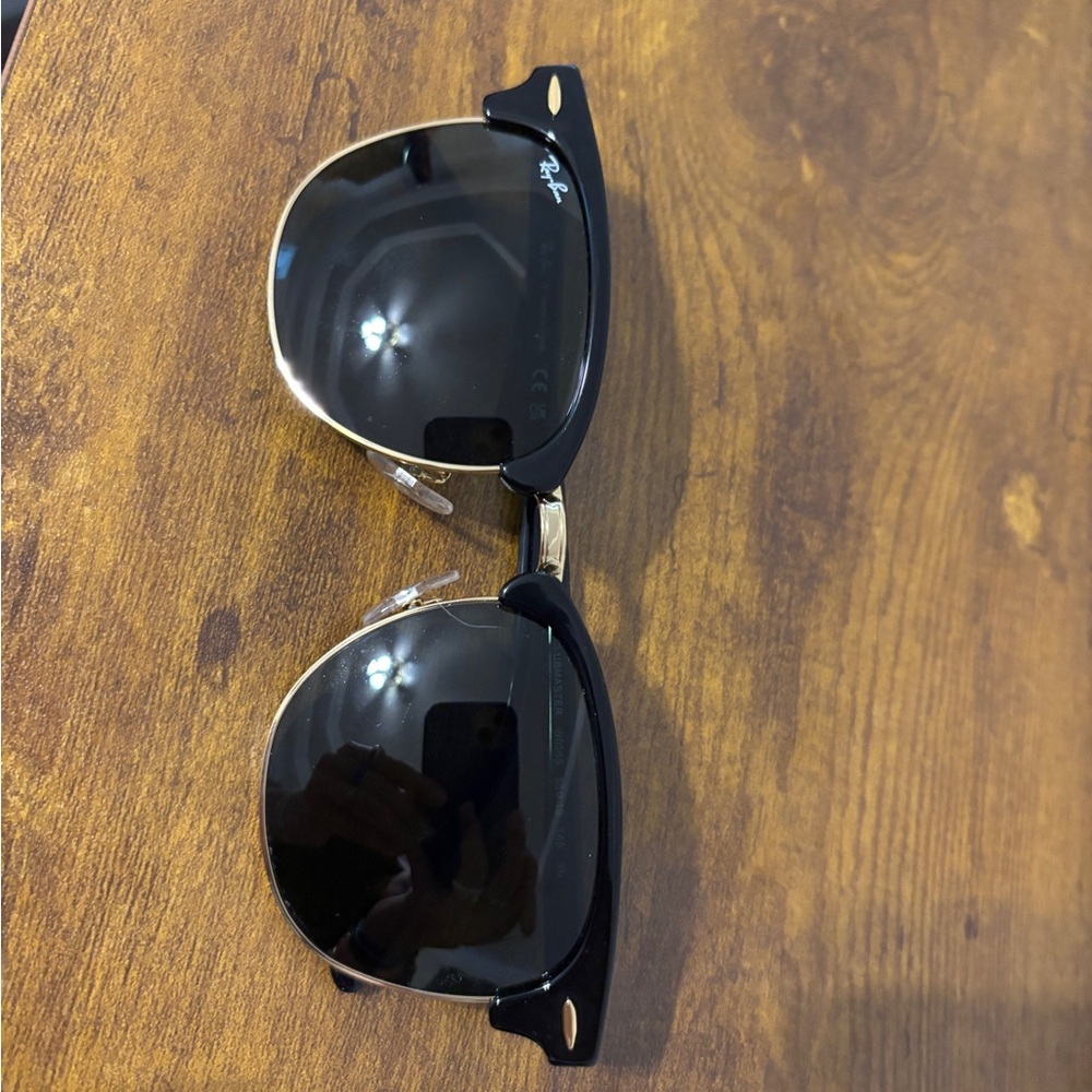 Ray-Ban Sunglasses